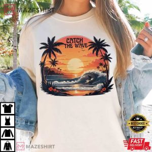 Catch The Wave Beach Vintage Surf Sunset Summer T Shirt (4)