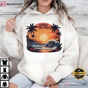 Catch The Wave Beach Vintage Surf Sunset Summer T Shirt (2)