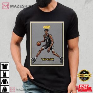 Victor Wembanyama Graffiti Basketball The Alien Fans Gift T Shirt (1)