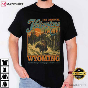 Yellowstone Vintage Bison Launch Funny Wildlife T Shirt (1)