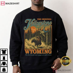 Yellowstone Vintage Bison Launch Funny Wildlife T Shirt (3)