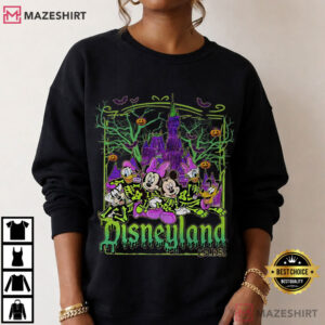 Disneyland Halloween Trip Vintage Mickey And Friends T Shirt (3)
