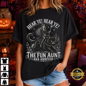 Fun Aunt Riding Black Cat Hear Ye Knight Funny T-Shirt