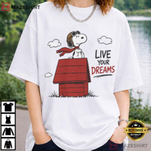 Snoopy Live Your Dreams Doghouse Superhero T Shirt (3)