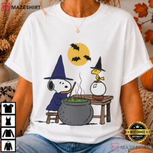 Snoopy Halloween Witch Retro Vintage Ringer T Shirt (1)