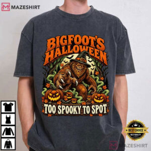 Bigfoot Halloween Spooky Cryptid Pumpkin T Shirt (1)