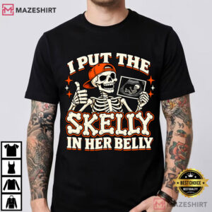 Halloween Spooky Baby Announcement Skelly In My Belly T Shirt (1)