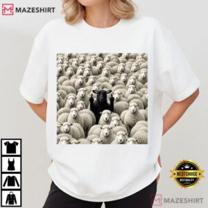 Black Sheep Flipping Off Sarcastic Adult Humor T-Shirt