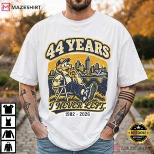 Milwaukee Baseball Fan 44 Years I Never Left 1982 2026 Game Day T Shirt (1)