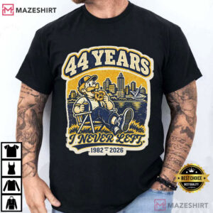 Milwaukee Baseball Fan 44 Years I Never Left 1982 2026 Game Day T Shirt (3)